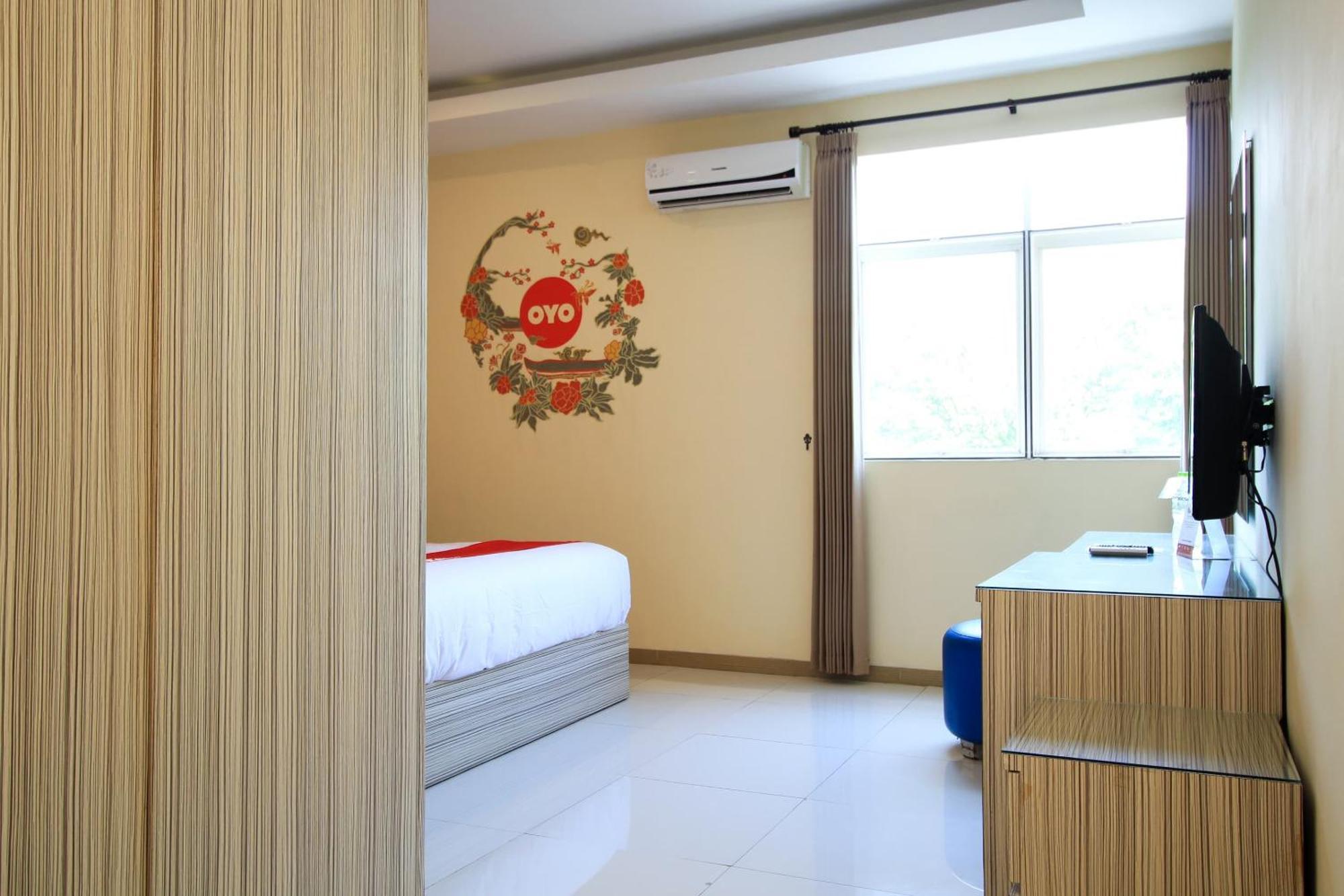 Super Oyo Capital O 175 K-60 Residence Surabaya Exterior foto
