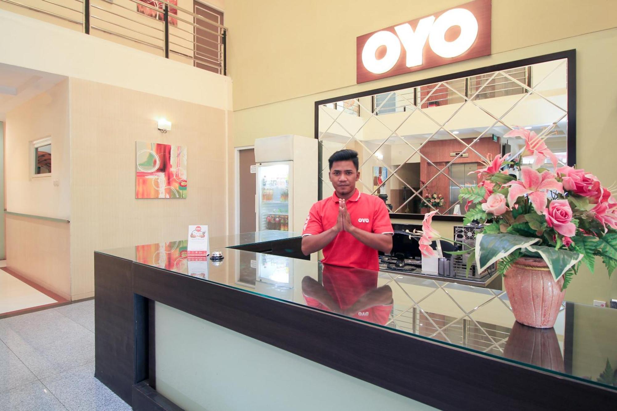 Super Oyo Capital O 175 K-60 Residence Surabaya Exterior foto