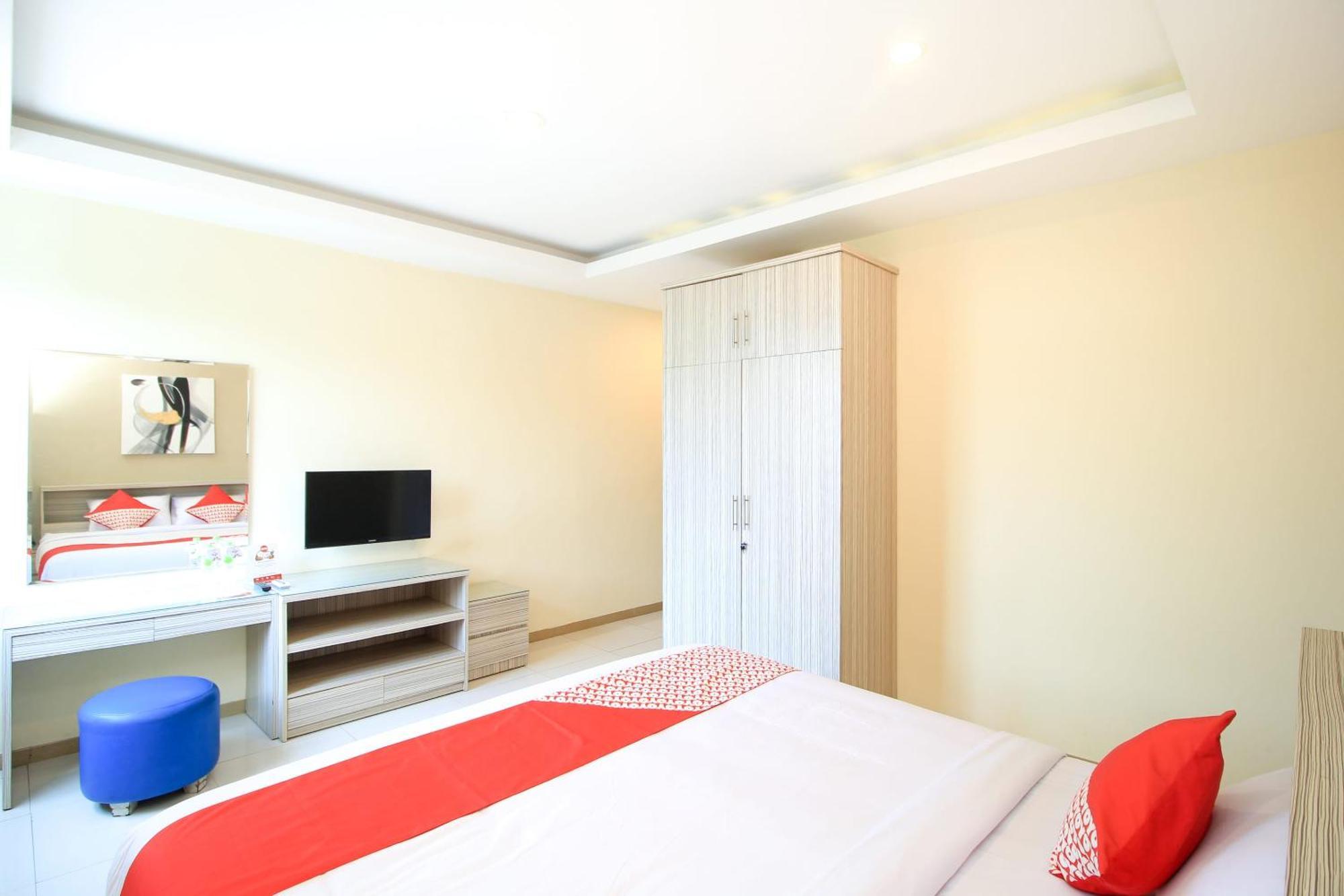 Super Oyo Capital O 175 K-60 Residence Surabaya Exterior foto