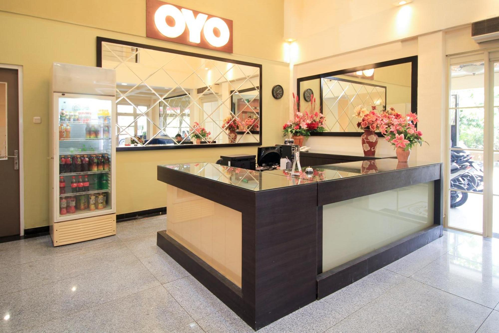 Super Oyo Capital O 175 K-60 Residence Surabaya Exterior foto